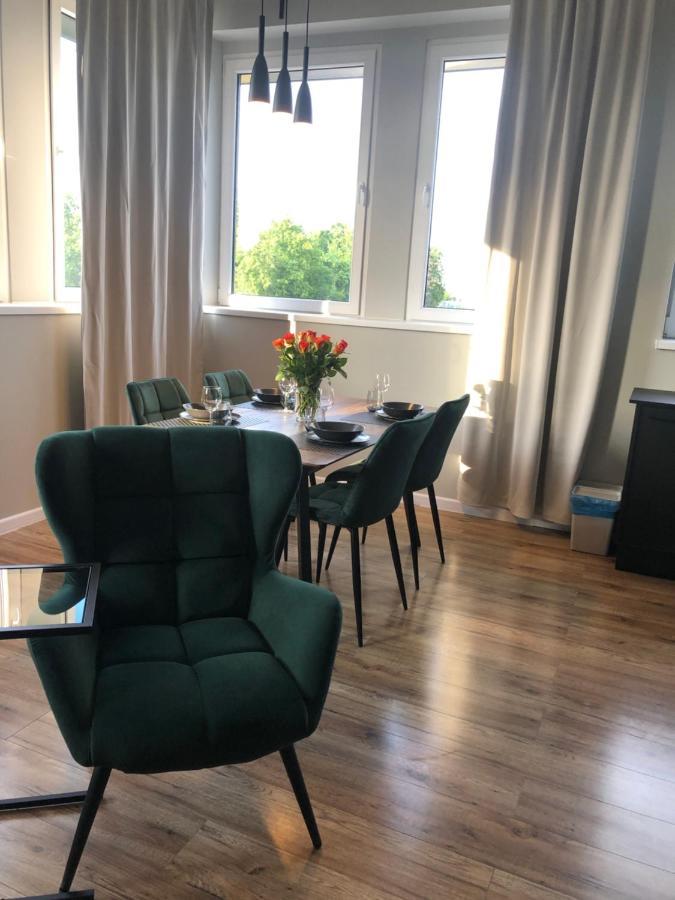 Апартаменты Business Center Скерневице Экстерьер фото